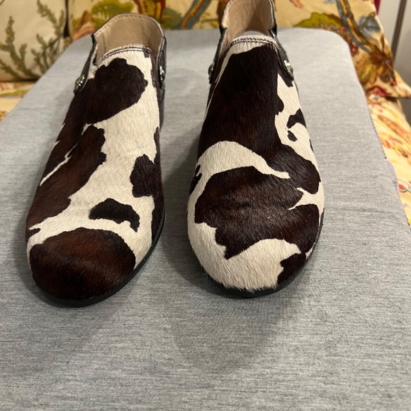 Ariat Shoes - Picture 3 of 10